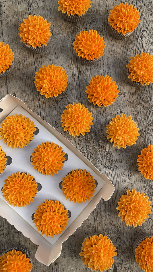 Cupcakes de flor de cempasúchil